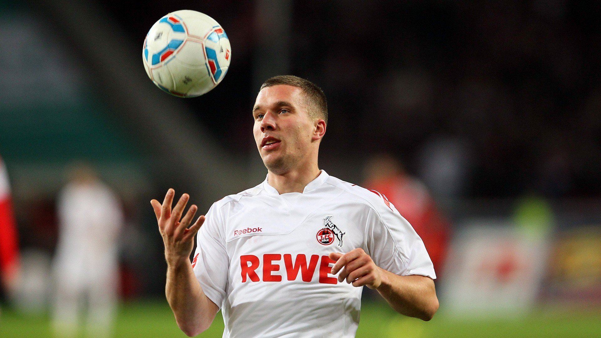 当东方龙吟响彻美航中心，郭艾伦30+12率独行侠跨界轻取快船